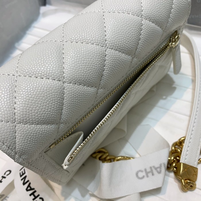 Handbag Chanel 81155 size 15.5 10 4.5 cm