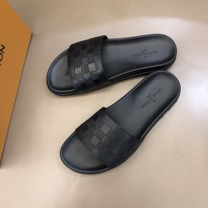 Louis Vuitton Slipper 74