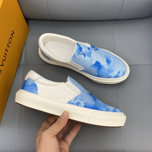 Louis Vuitton Monogram Denim sneaker 23