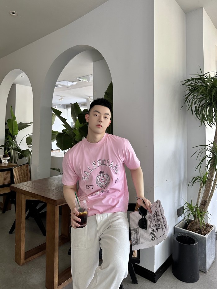 Clothes Balenciaga 323