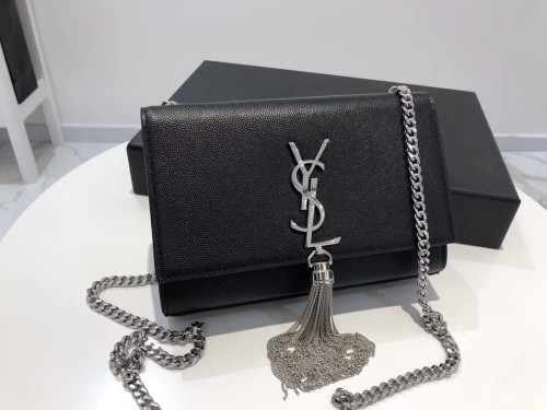 Handbags SAINT LAURENT 469390 size 20x12.5x5 cm