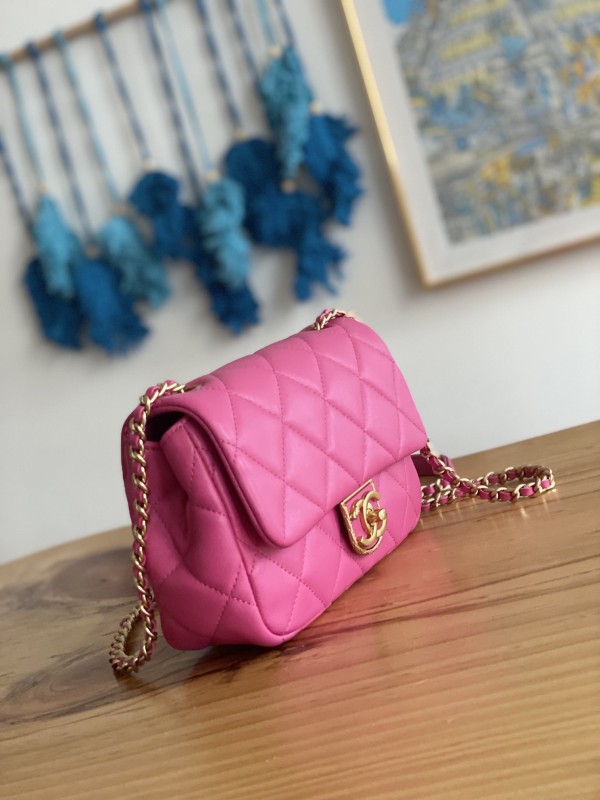 Handbag Chanel 3474 size 15*20*8 cm