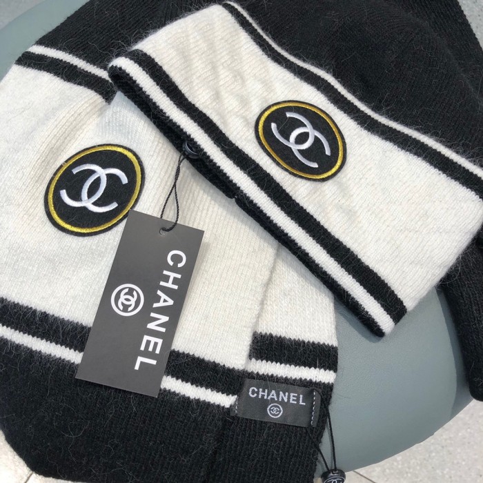 Hat & Scarf Chanel 1