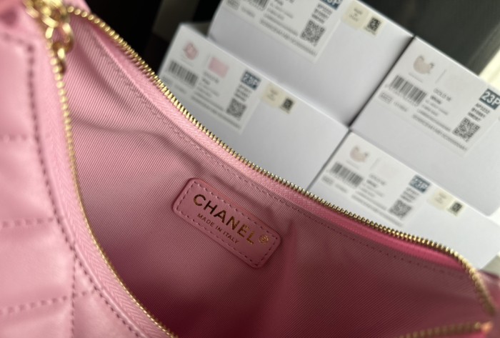 Handbag Chanel AP3232 size 14cmx10cmx6 cm