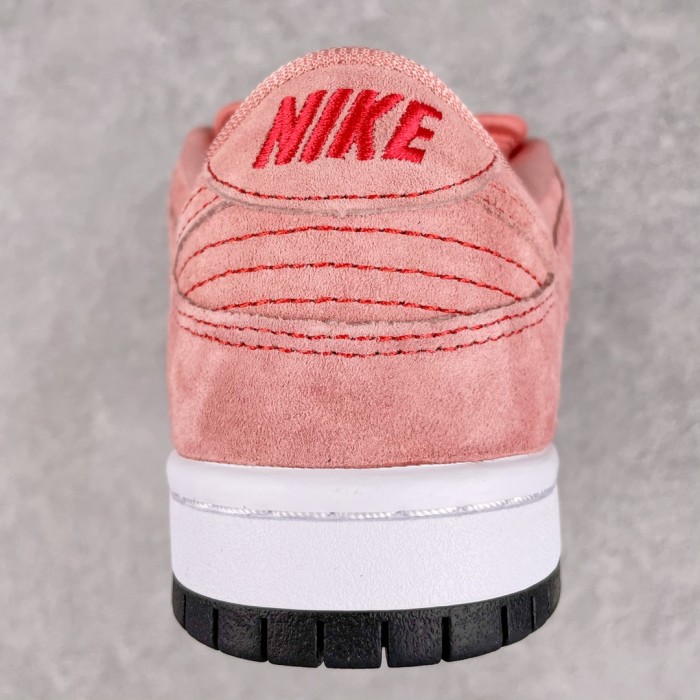Nike Dunk SB Low Pink Pig
