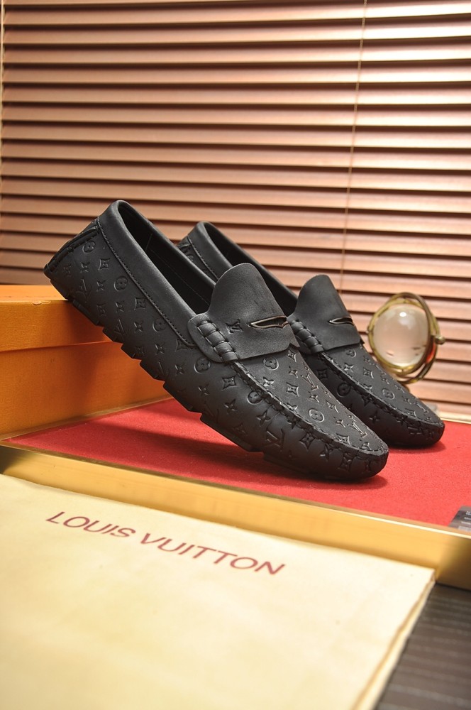 Louis Vuitton Leather Boots 26