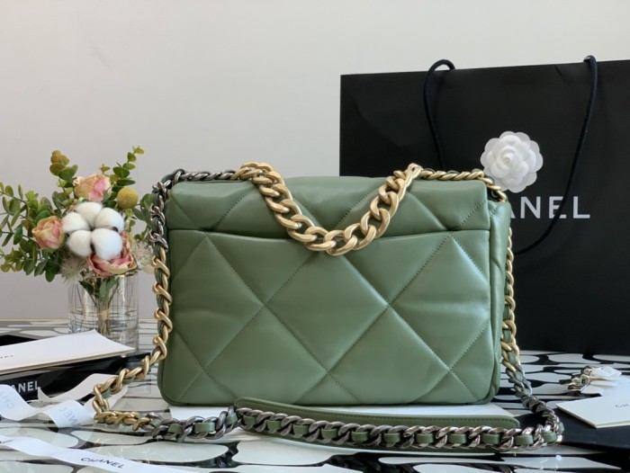 Handbag Chanel size 30 cm