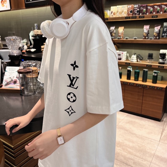 Clothes Louis Vuitton 442