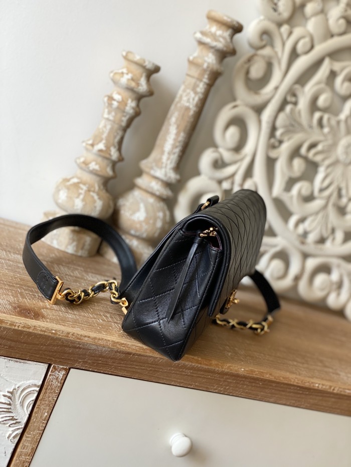 Handbag Chanel A86 size 25 15 6.5 cm