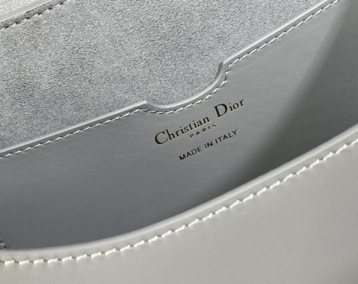 Handbag Dior size 27*18*19.5 cm