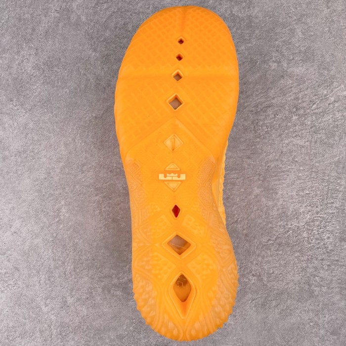 Nike LeBron 18 Melon Tint