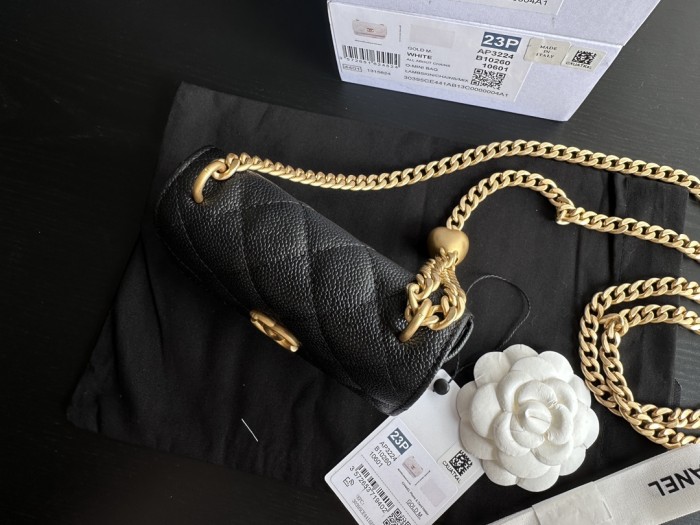 Handbag Chanel 3224 size 12.5cmx9cmx3 cm