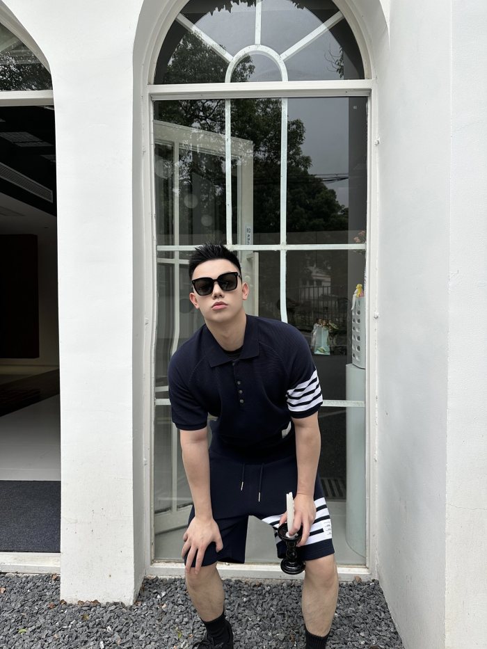 Clothes Thom Browne 40