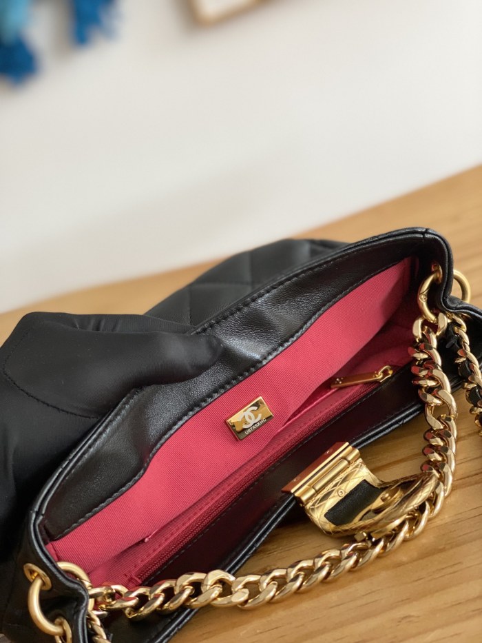 Handbag Chanel 3476 size 17*23*7* cm