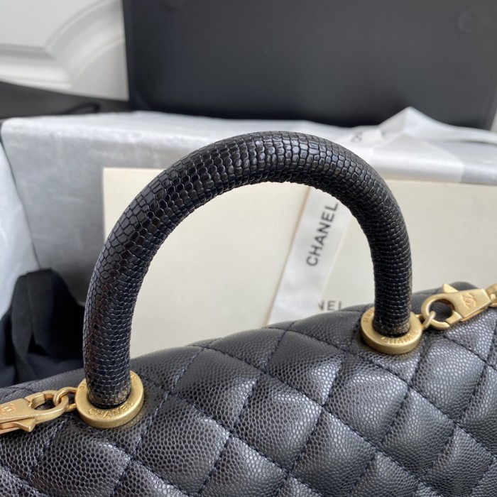 Handbag Chanel size 23 cm