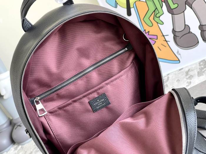 Handbag Louis Vuitton M53439 M42687 M57288 size 31X43X13CM