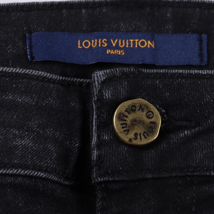 Clothes Louis Vuitton 194