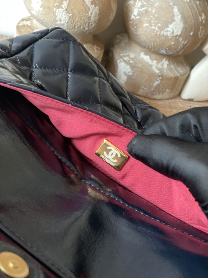 Handbag Chanel AS3690 size 21.5×22.5×7 cm