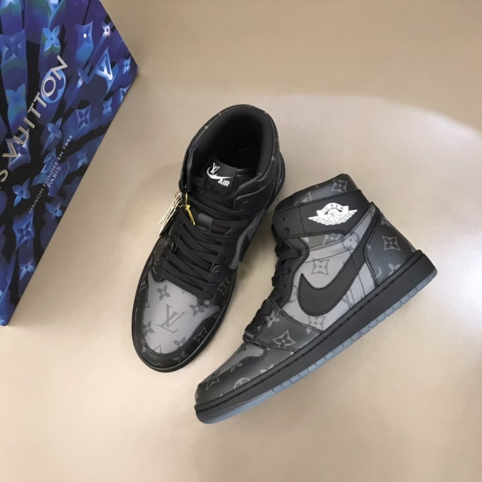 Louis Vuitton & Nike sneaker 14