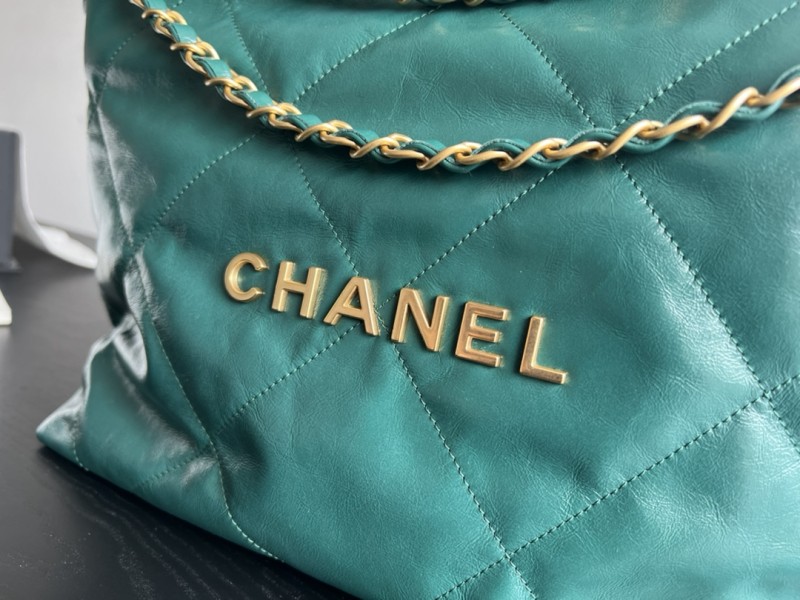 Handbag Chanel size 35cmx37cmx7 cm