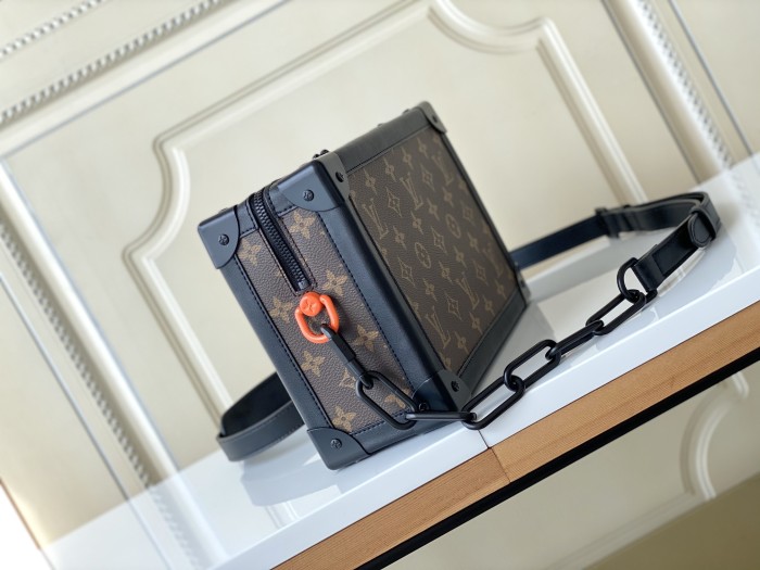 Handbag Louis Vuitton M44478 size 25×18×10 cm
