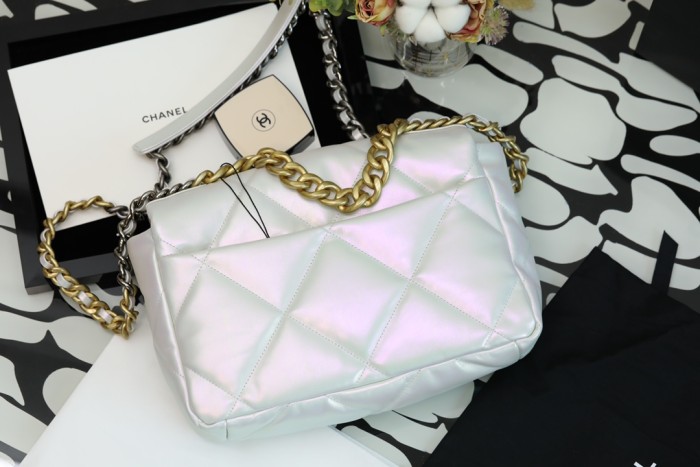 Handbag Chanel size 30 cm