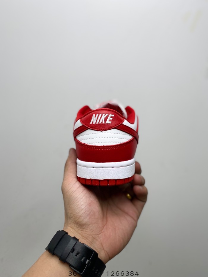 Nike Dunk Low University Red (2020)