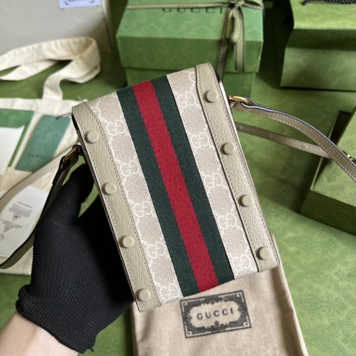 Handbag Gucci 696056 size 11x 18x 5 cm
