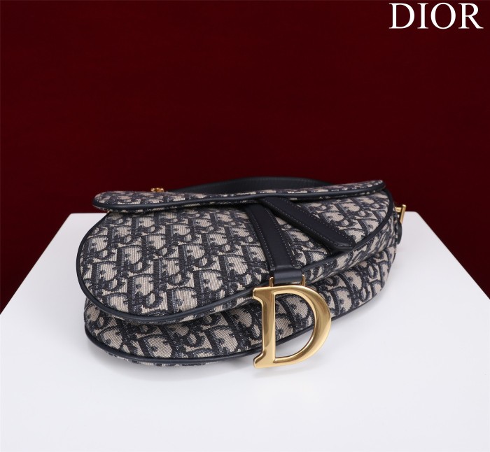 Handbag Dior M0446 size 19.5*16*6.5 cm