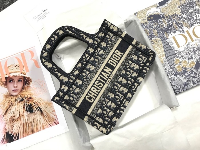 Handbag Dior S5475 size 22.5*24*8 cm