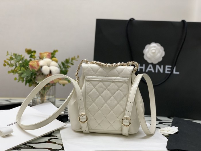 Handbag Chanel size 18×18×12 cm
