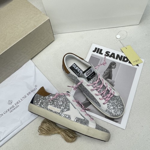 Golden Goose Superstar distressed-finish sneakers 19