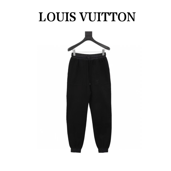 Clothes Louis Vuitton 110