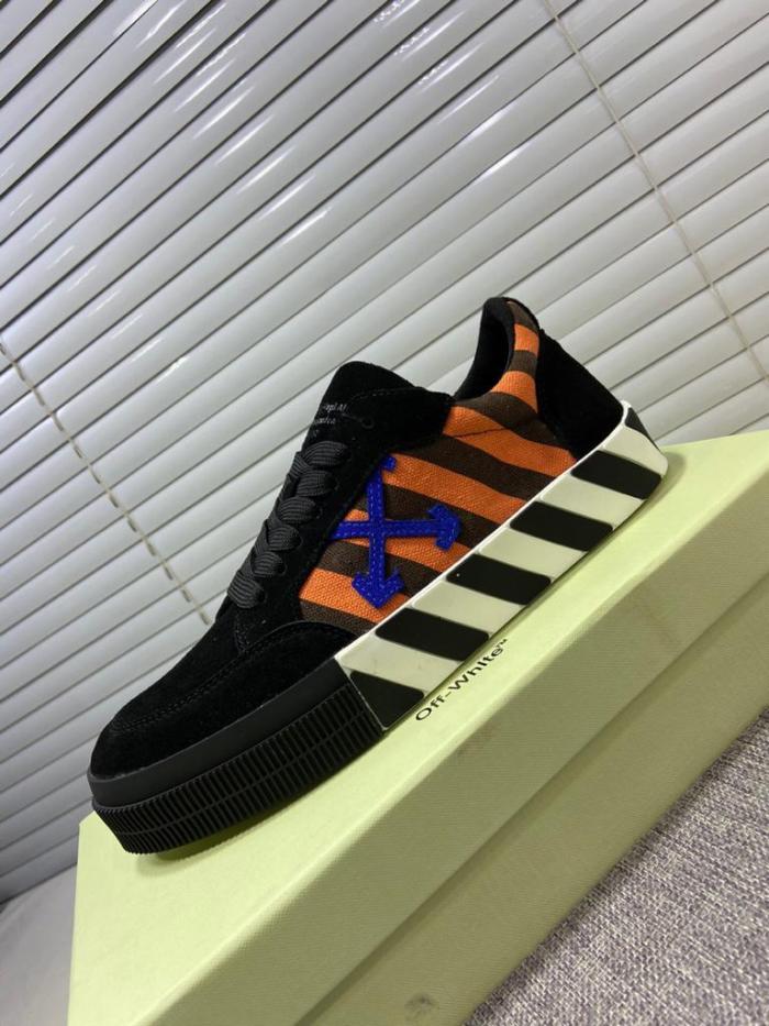 Off-White Low Vulc Black Orange