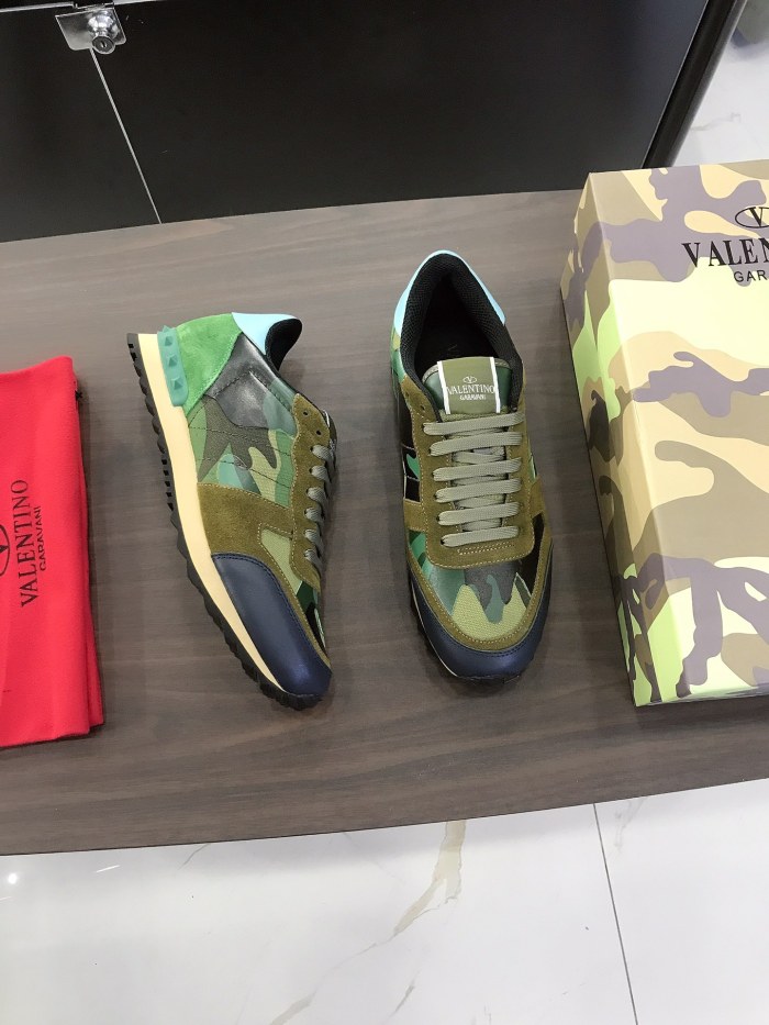Valentino Garavani Rockrunner camouflage-print sneakers 6