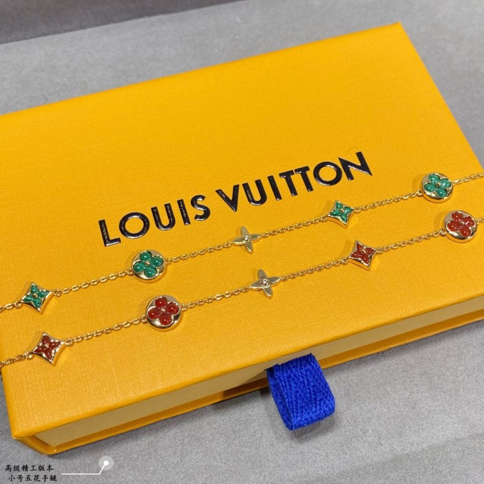 Clothes Louis Vuitton 121
