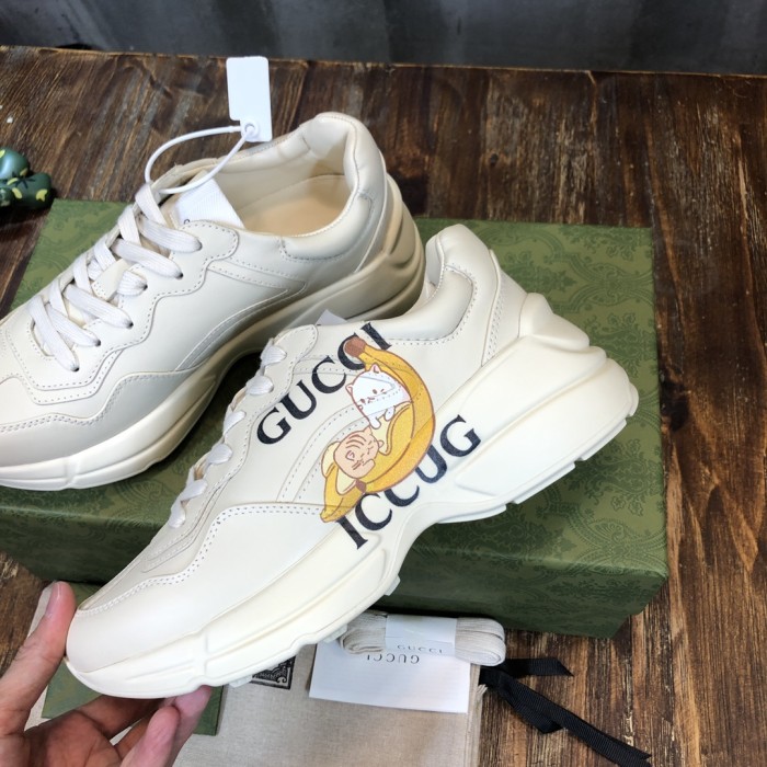 Gucci Rhyton sneaker 13