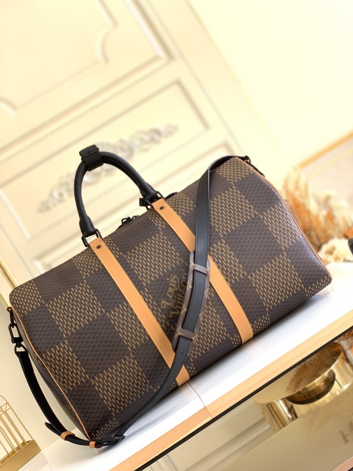 Handbag Louis Vuitton M40360 size 50.0 × 29.0 × 23.0cm