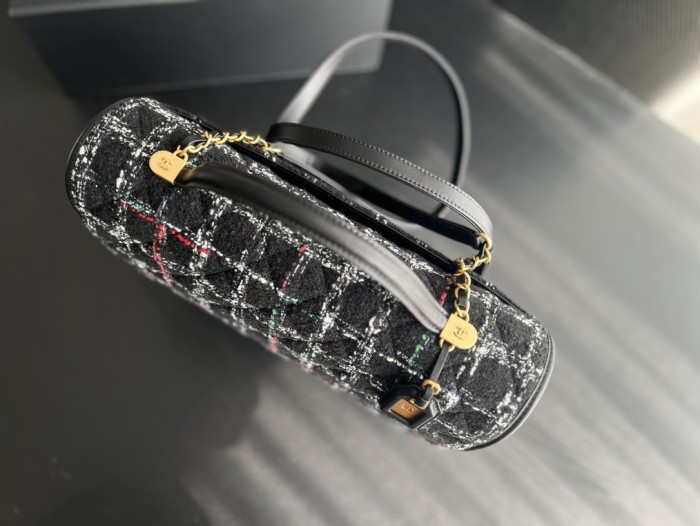 Handbag Chanel AS3662 size 31.5cmx31cmx9 cm