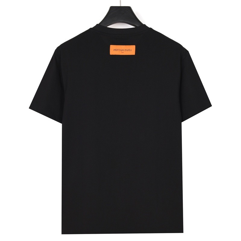 Clothes Louis Vuitton 323