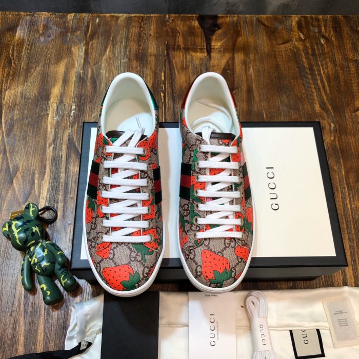 Gucci Ace Strawberry