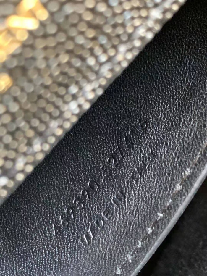 Handbags SAINT LAURENT 469390 size 20x12.5x5cm