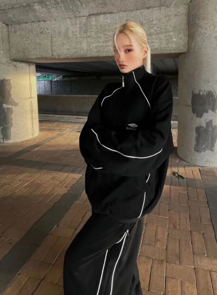 Clothes Balenciaga 100