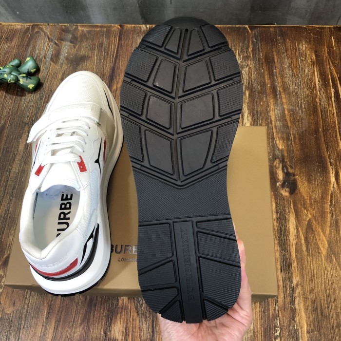 Burberry Vintage Sneaker 18