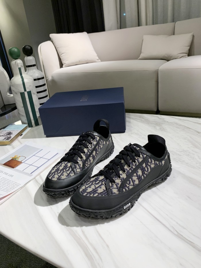 Dior B28 Low-Top Oblique Jacquard and Rubber Sneaker 7