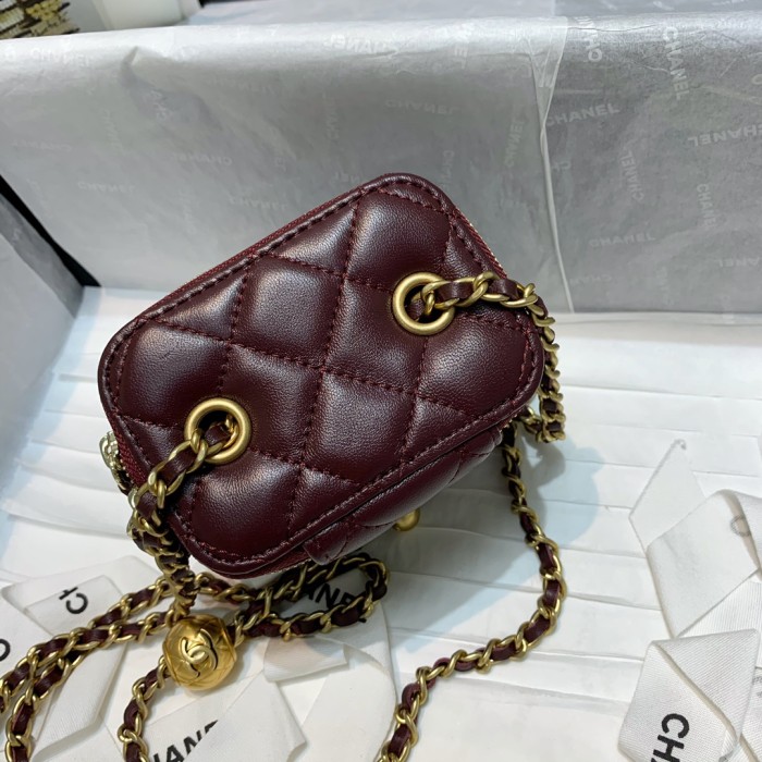 Handbag Chanel 81136 size 10.5 8.5 7 cm