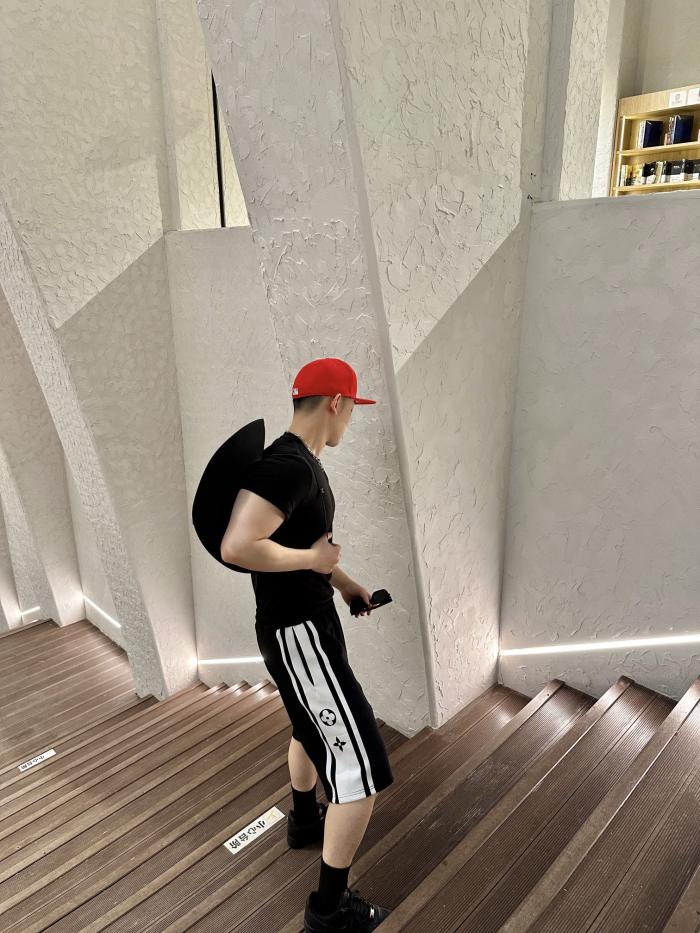 Clothes Louis Vuitton 207