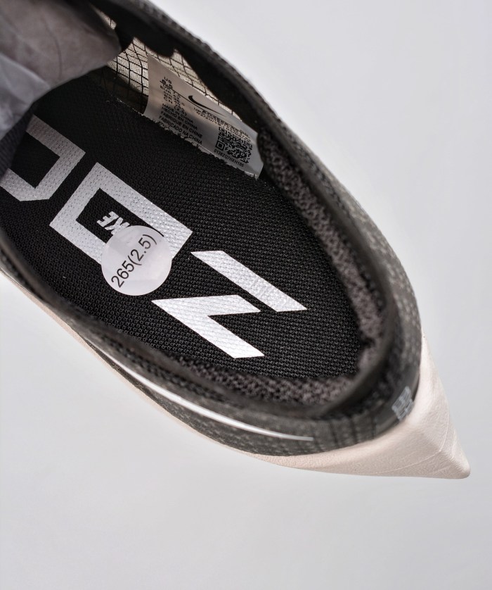 Nike ZoomX Vaporfly NEXT% Black