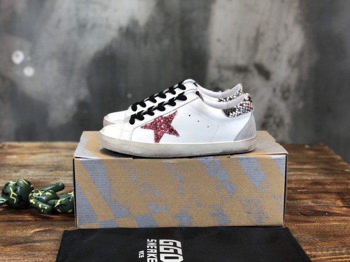 Golden Goose Superstar distressed-finish sneakers 1