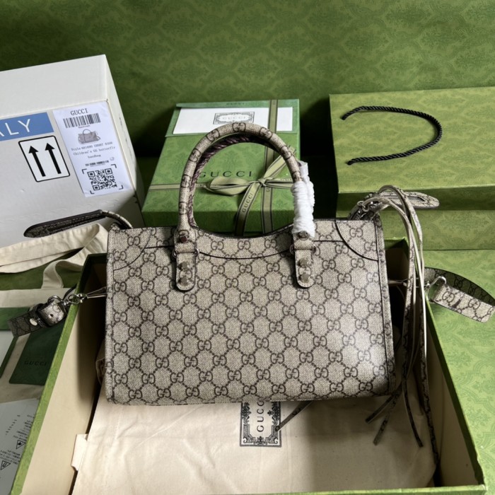 Handbag Gucci 681690 size 30*12*20 cm